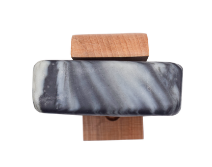 Floating magnetic soap saver