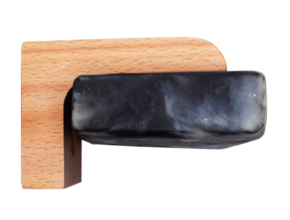 Floating magnetic soap saver
